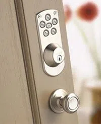 State Locksmith Services Little Rock, AR 501-337-0023 - comm-01